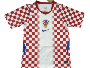 Croatia 25-26 Home